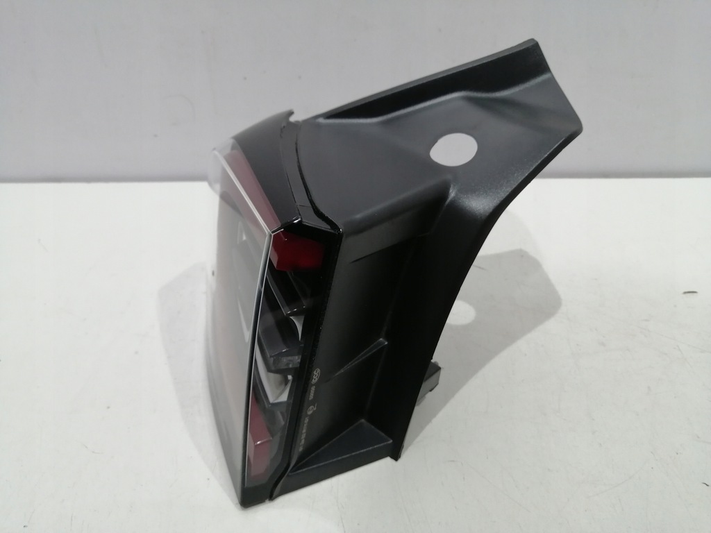 фото №3, Лампа ліва задня задня tesla 3 nowa оригінал