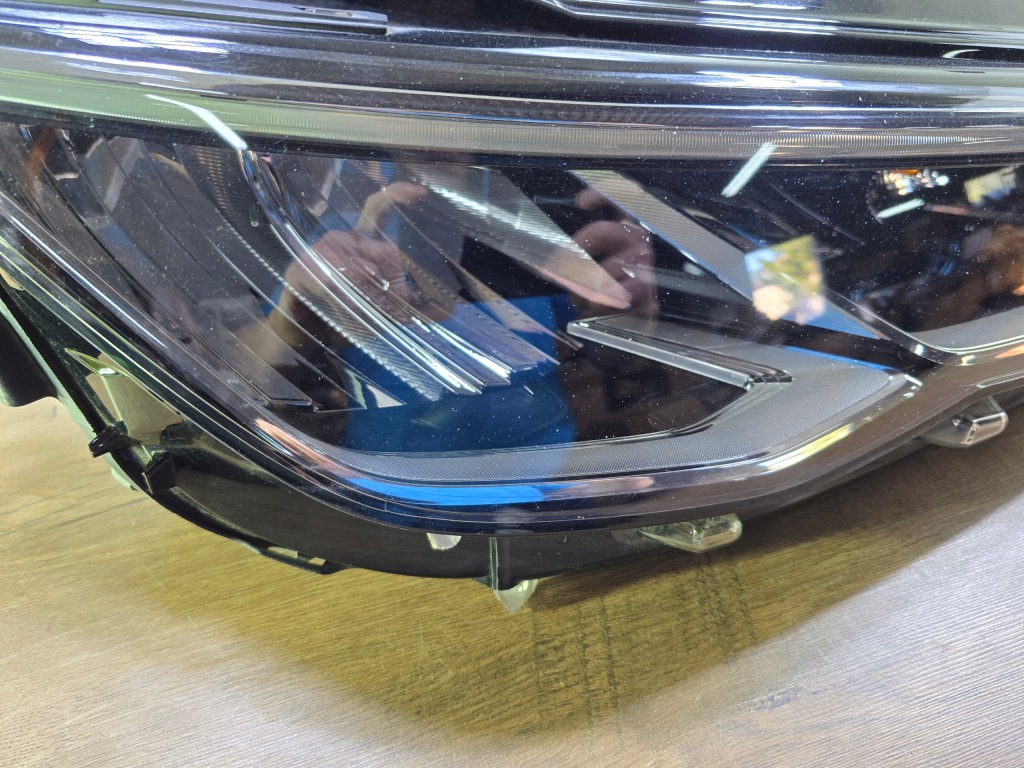 фото №10, Vw golf viii 8 5h лампа передняя правая led 5h1941006c