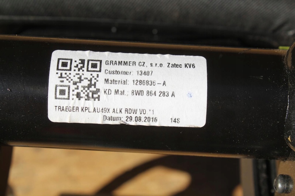 фото №8, Підлокітник тунель середнього audi a4 s4 b9 2016