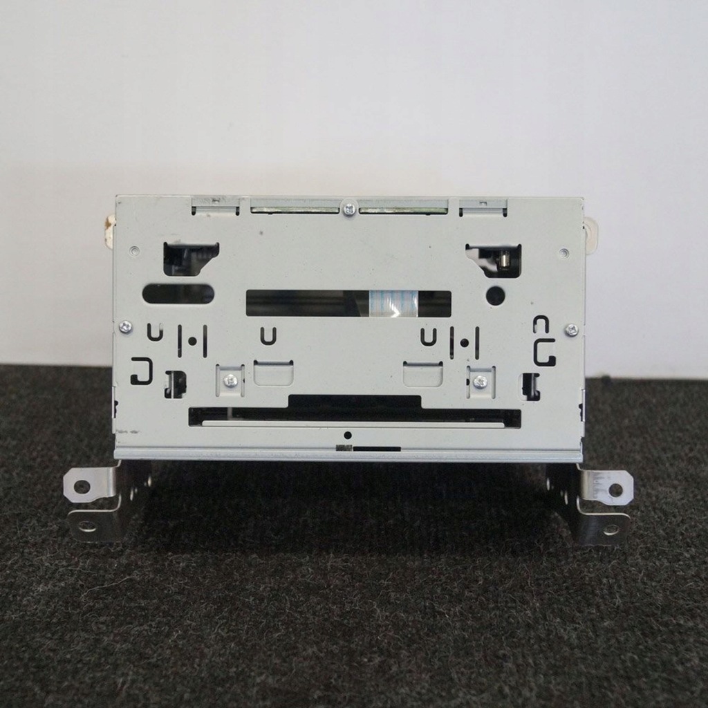 фото №1, Mitsubishi lancer 2009 панель / радіопрогравач cd/dvd/gps