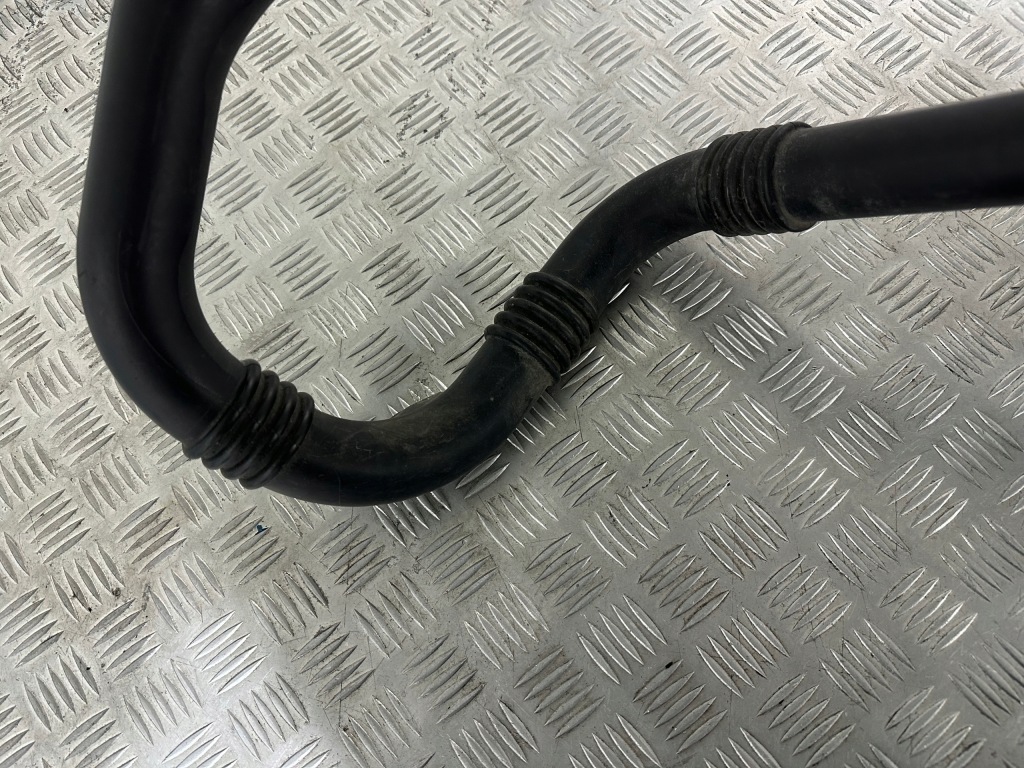 Opel corsa e 1.4 turbo труба пабтрубок  шланг интеркулер 13403237 в Украине