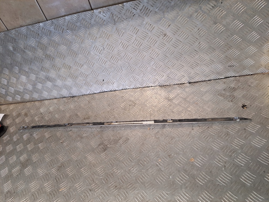 Ford mondeo mk5 vignale 2016 рік молдинг двері ліва перед Оригінал