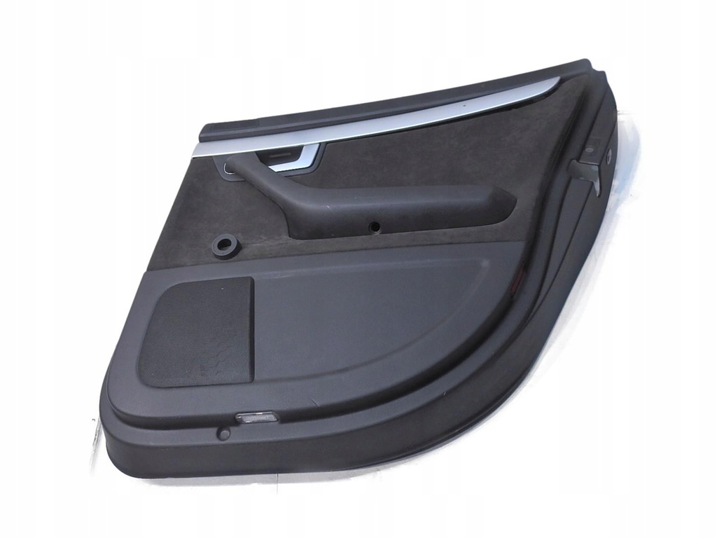 фото №1, Обивка дверь правый задняя audi a4 b7 avant 8e0867306