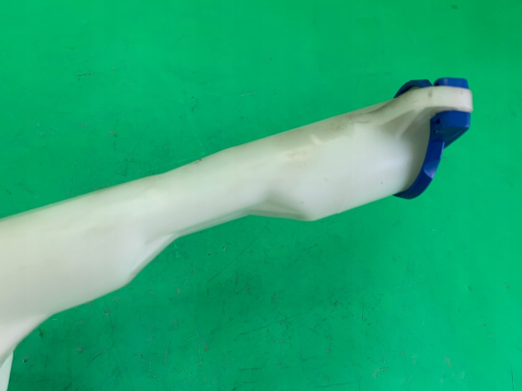 фото №8, Бачок жидкость do омывателя помпа 98510-2j000 hyundai i20 i 08- eu