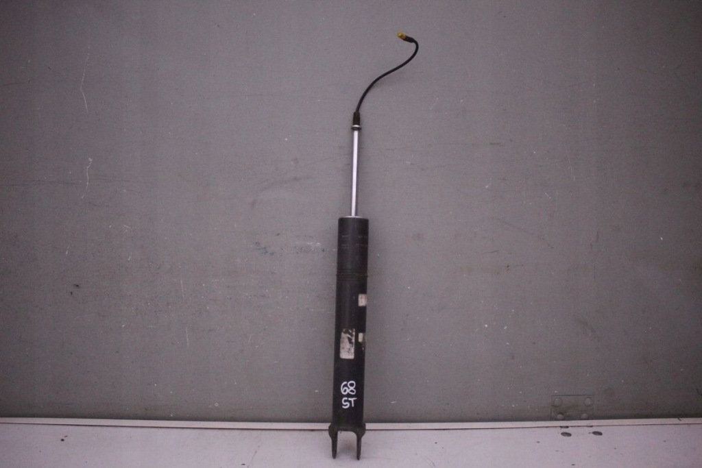 Купити Амортизатор задній edc porsche 991 99133305304