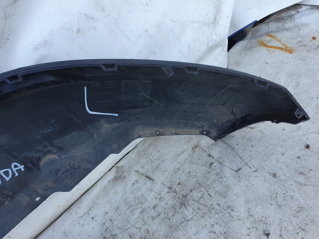 фото №11, Накладка-спойлер перед skoda karoq