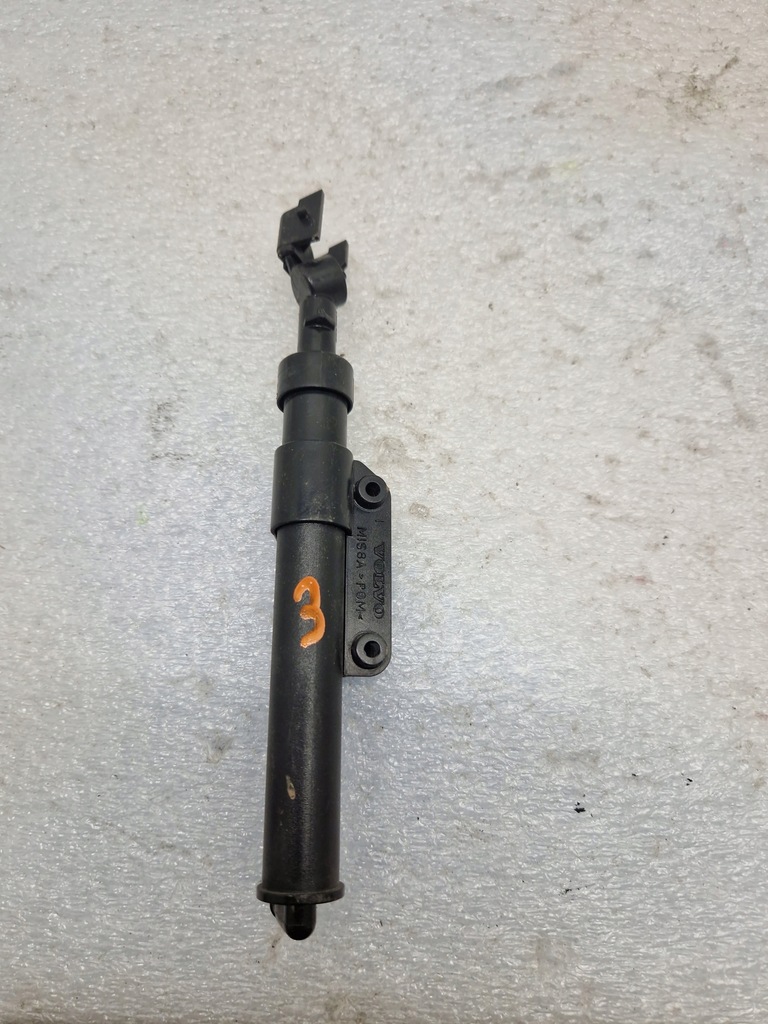 фото №1, Volvo xc70 ii омивач фара правий 31294175