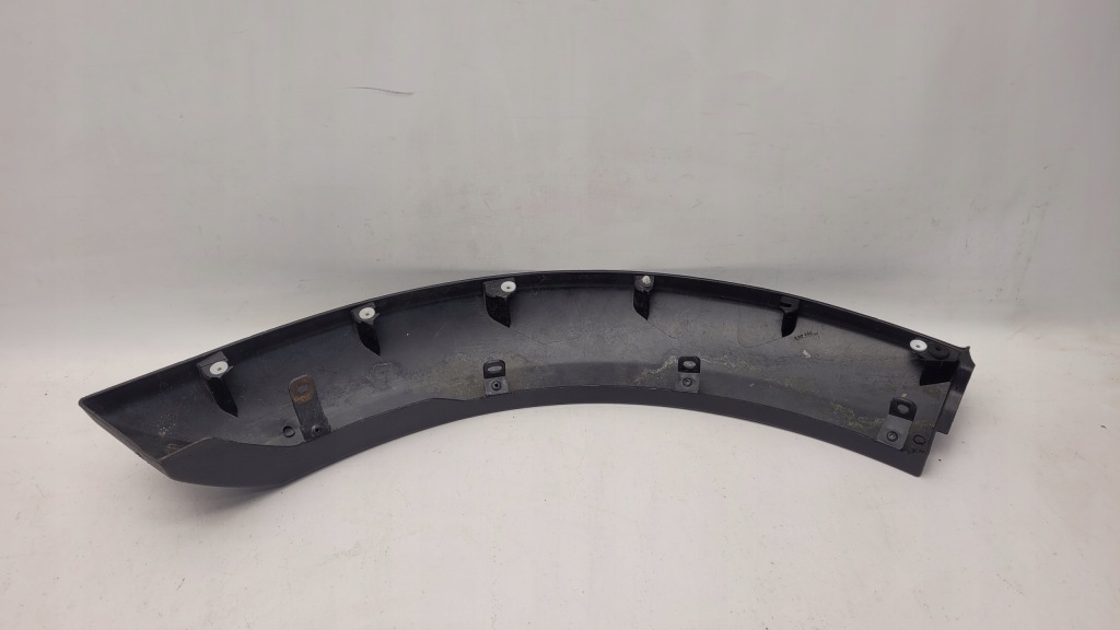 фото №2, Discovery iii 3 молдинг накладка крила ліва задня