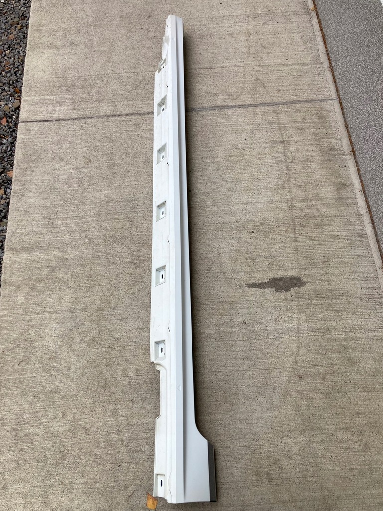 фото №1, Молдинг поріг ліва vw passat b8 r line