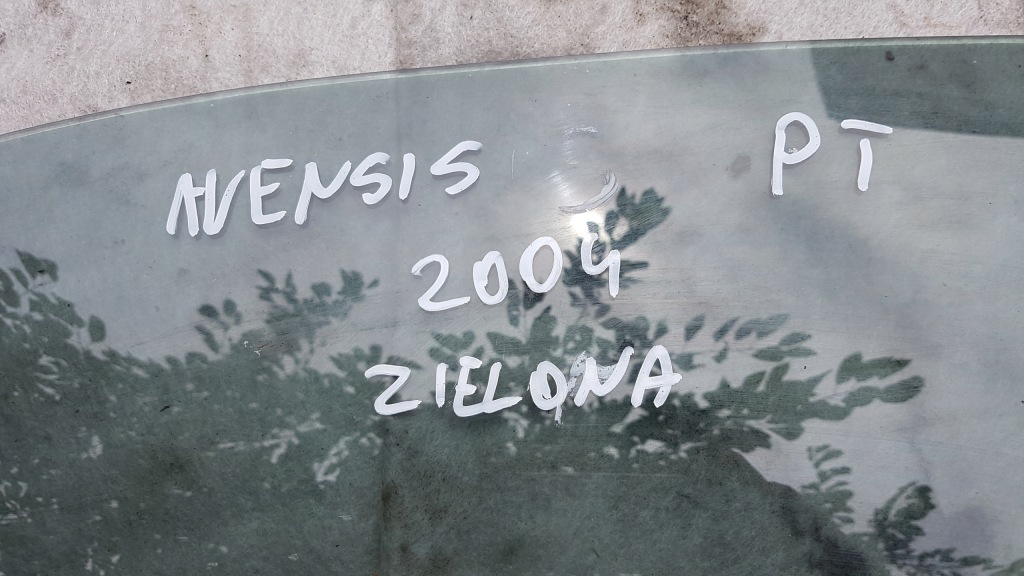 фото №2, Toyota avensis t25 стекло дверь правый задняя 2004