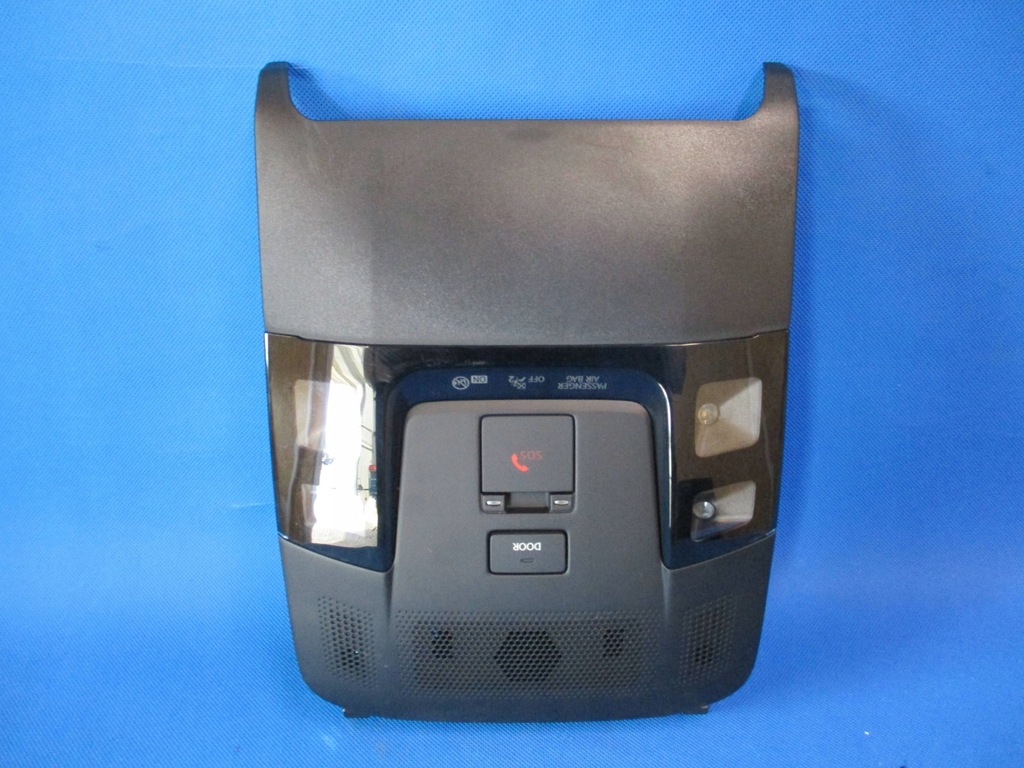 фото №1, Лампа потолочный lexus lbx 24- nowa 89732-48020