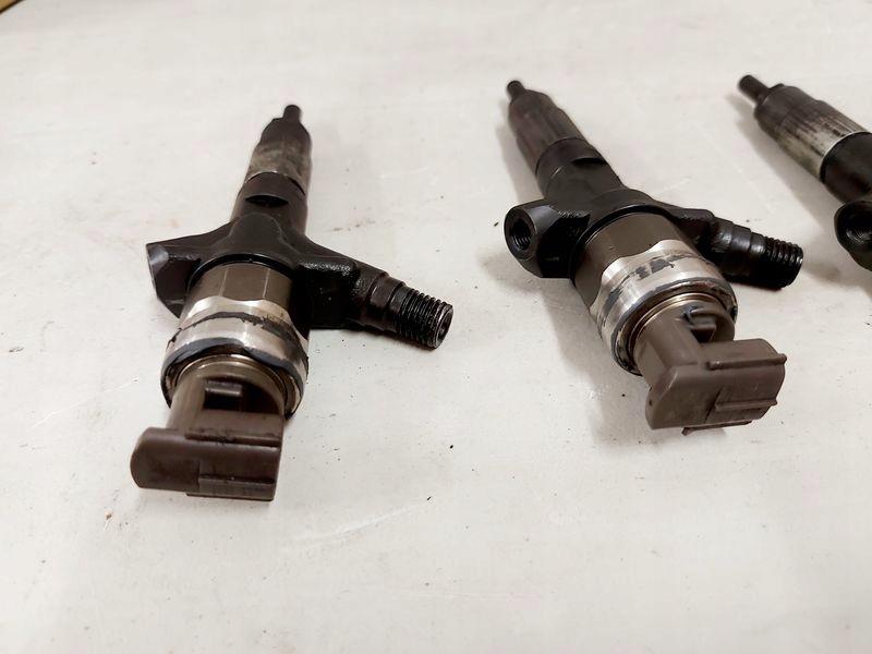 фото №9, Subaru outback iii legacy iv forester iii 2.0 d форсунка топлива