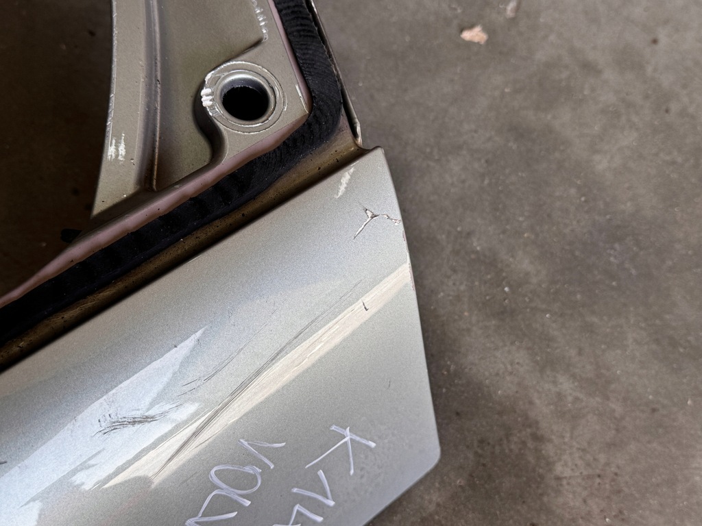 фото №8, Volvo xc70 xc-70 cross country кришка багажника задня кришка багажника багажника задня