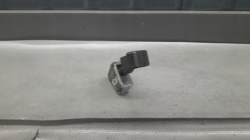 фото №2, Переключатель дворник renault r21