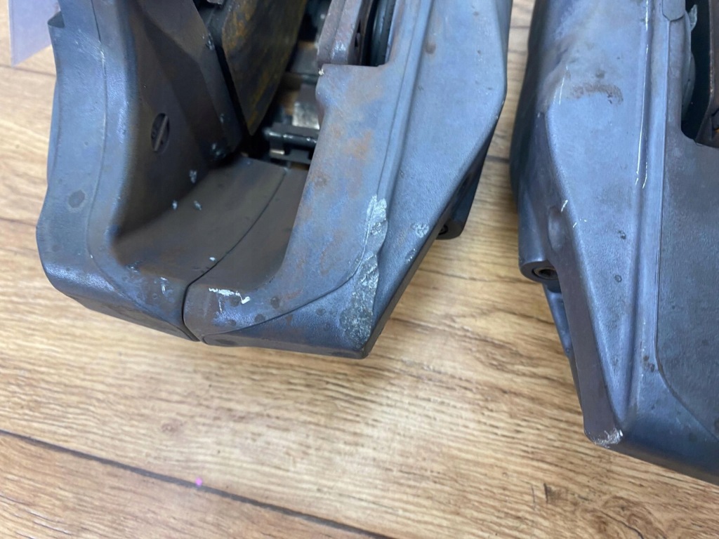 Комплект супортів гальмівних brembo swap chevrolet camaro ss 2016+ 6.2 америка Зі Шроту