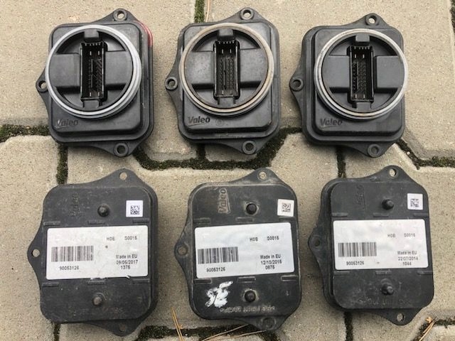 фото №1, Volvo s60 v60 xc60 - модуль поворота ксенон