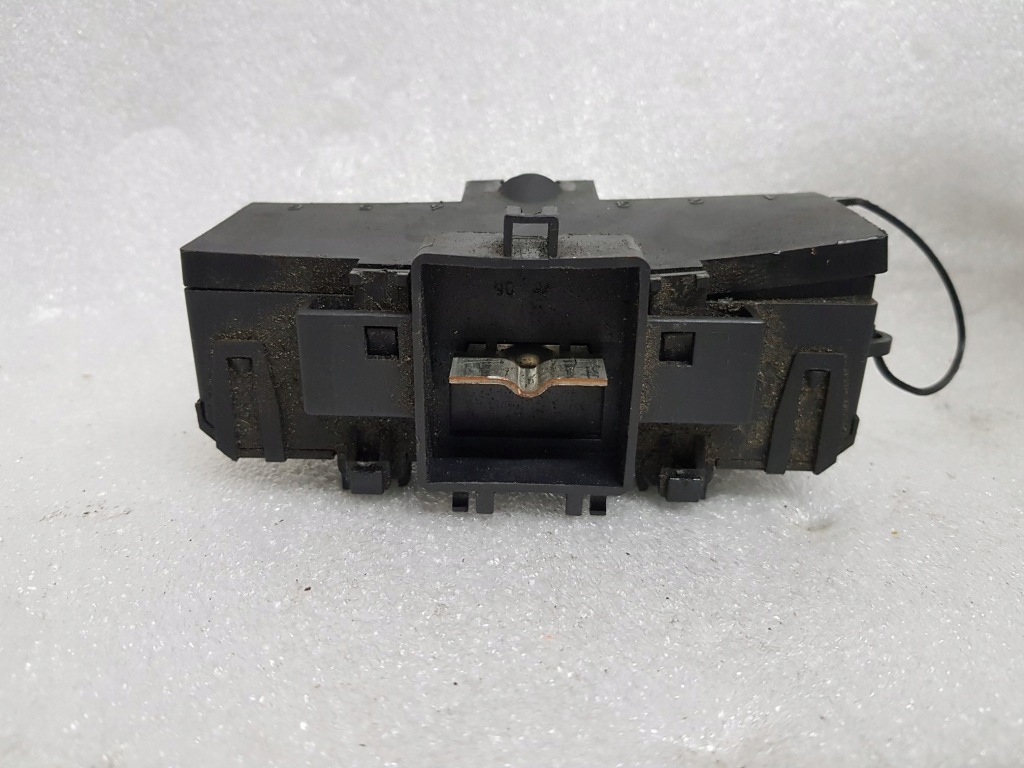 фото №1, Предохранитель главный mercedes w203 a2035450803