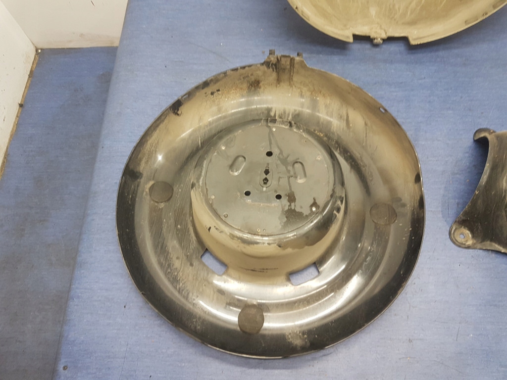 фото №8, Toyota rav4 ii кронштейн корзина колеса запасного 586