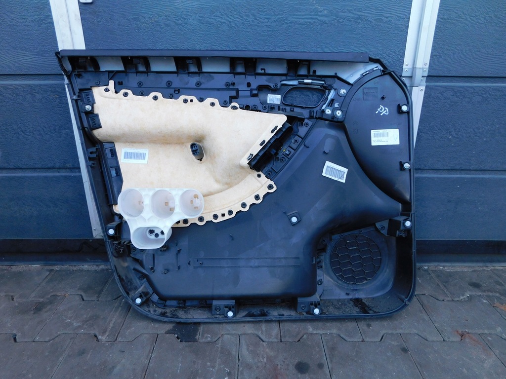 фото №4, Citroen c4 grand picasso обшивка обивка перед p