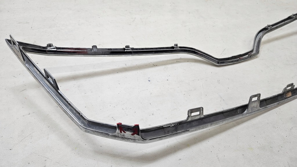 Хром решётка радиатора решётка skoda superb iii lift 3v0853761 Киев