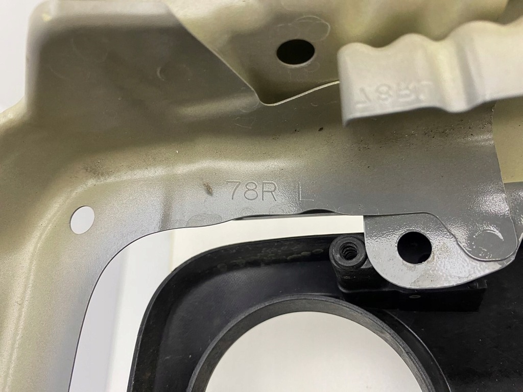 фото №13, Suzuki jimny iv решётка радиатора решётка радиатора бампера перед pas передний 18-