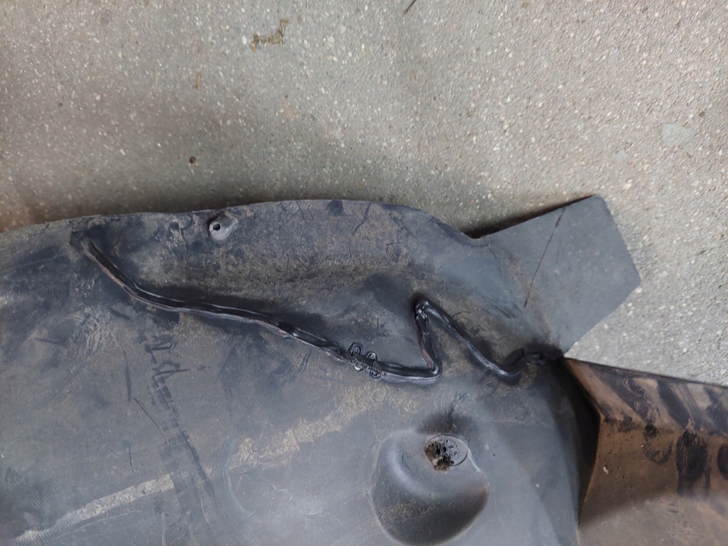 фото №4, Підкрилок перед передні ліва renault kangoo ii iii 8200426494g