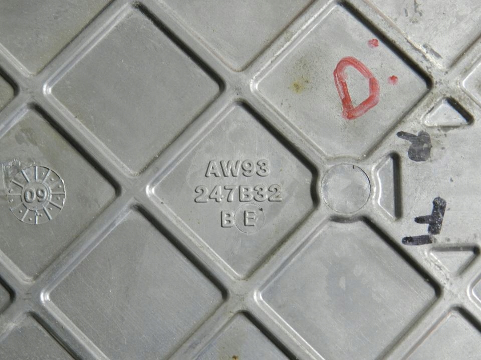 фото №7, Молдинг dekor правый задняя jaguar xj xjl 09-15 b&w