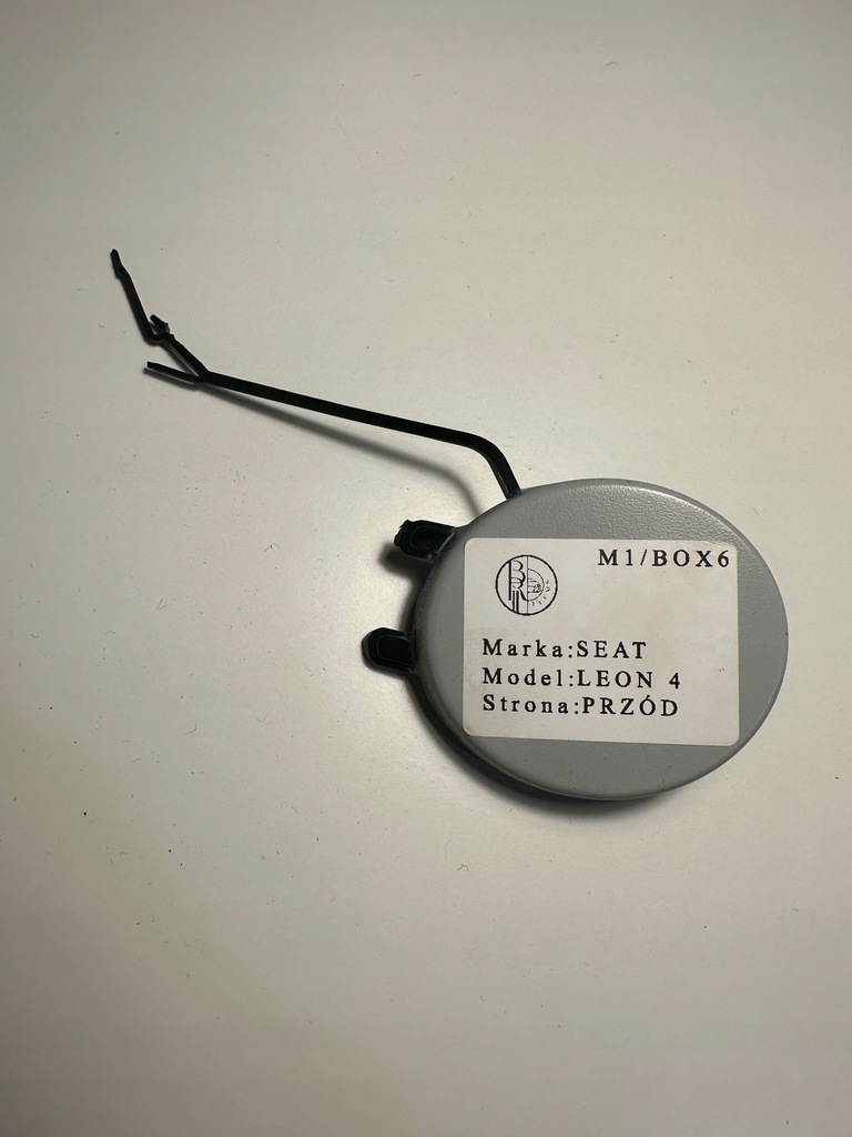 фото №1, Seat leon iv cupra заглушка фаркоп бампера