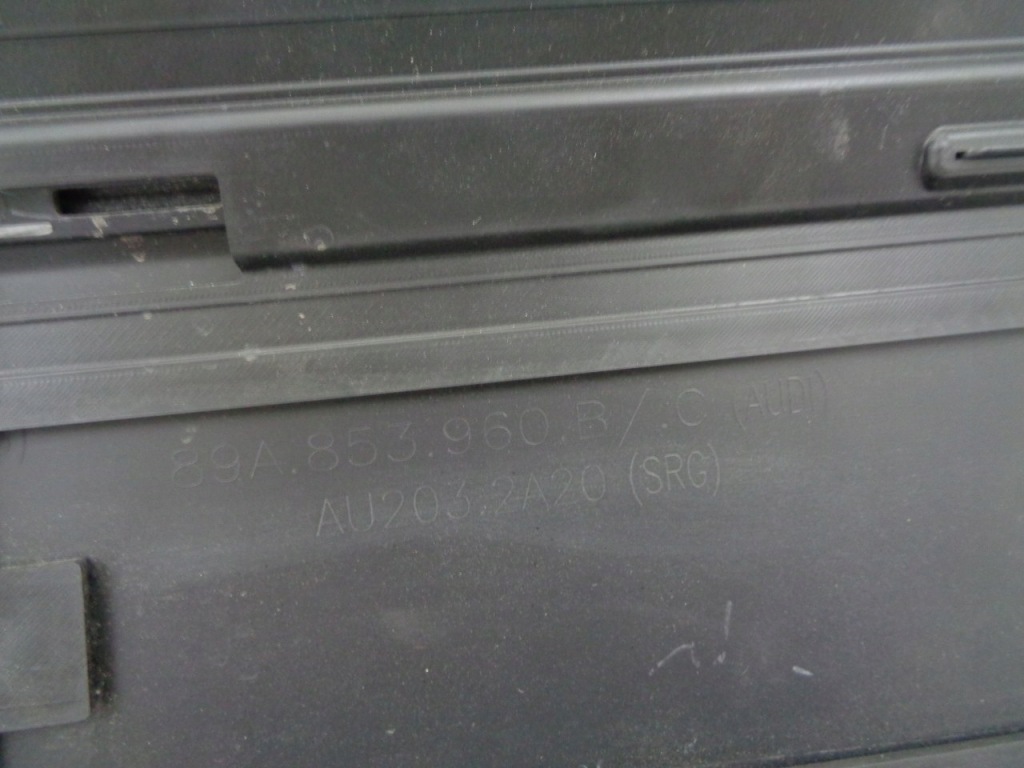 фото №8, Audi q4 e-tron 89a молдинг дверь правый перед