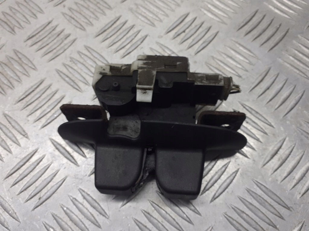 фото №1, Замок кришки багажника renault scenic ii 1.5dci 8200076240