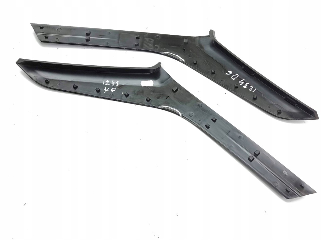 Jeep avenger 2024 молдинг стекло боковой с Разборки