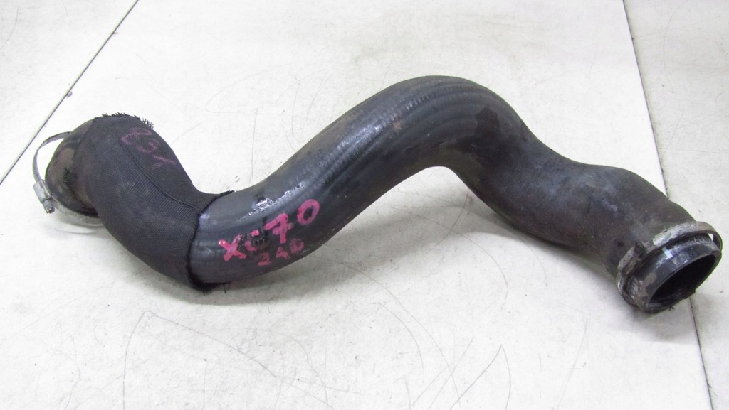 фото №1, Volvo xc70 ii 2.4 труба шланг интеркулер 08-14 831