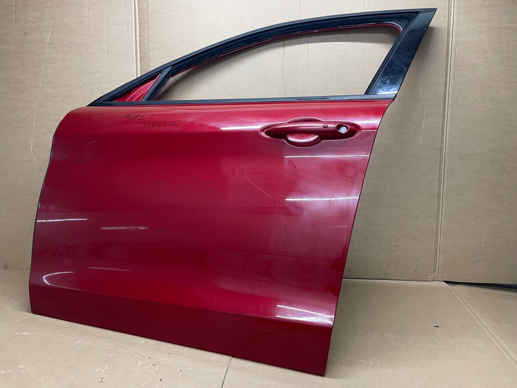 Купить Alfa romeo stelvio дверь перед передние левая полный цвет 361