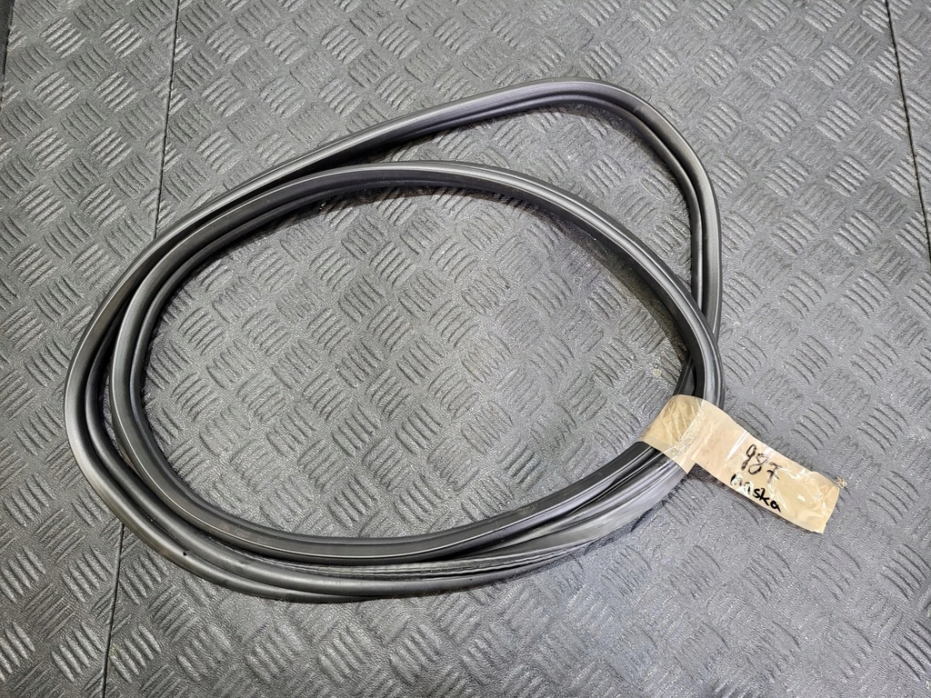 фото №1, Прокладка капот porsche boxster cayman s 987