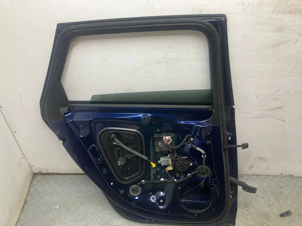 фото №6, Двері лівий задня задні audi a4 s4 b9 kombi lx5h повний ładne!