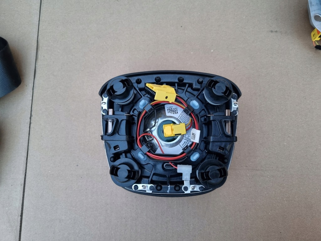 фото №10, Volvo xc40 панель приладів консоль оригінал ремені подушка безпеки водій пасажир колінний