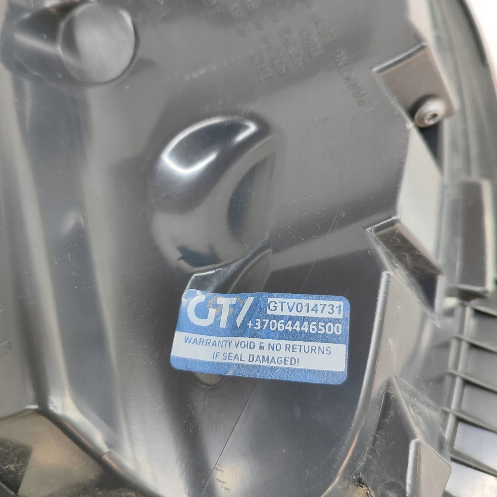 фото №8, Bmw 6 f12 f13 2012 правая сторона лампа задняя