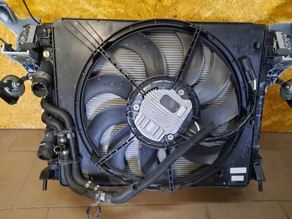 фото №9, Радиатор комплект pas maserati levante бензин