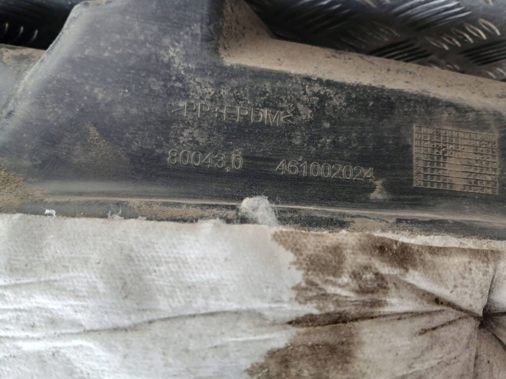 фото №5, Citroen c3 aircross подкрылок задние левый задняя 461002024 2019r