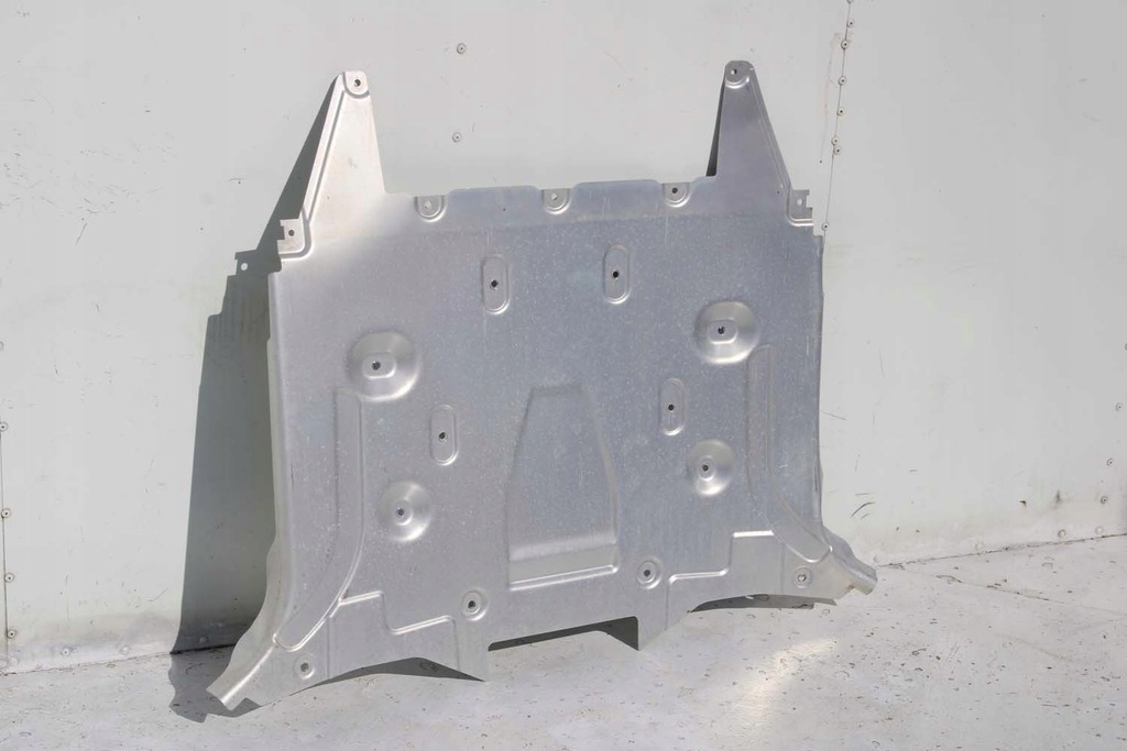 фото №7, Audi r8 ii 4s cabrio захист 4s0825101g 4s7825208d 4s0825102b pod двигун pod