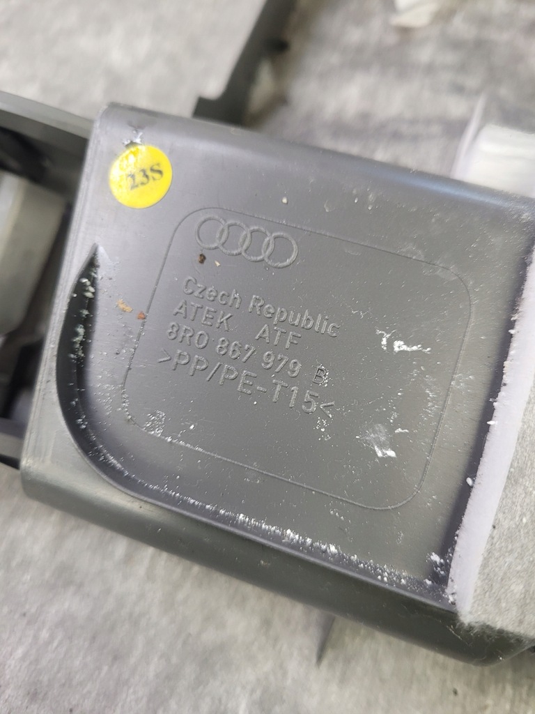 фото №8, Обивка крышки задняя audi q5 8r 8r0867979b серая