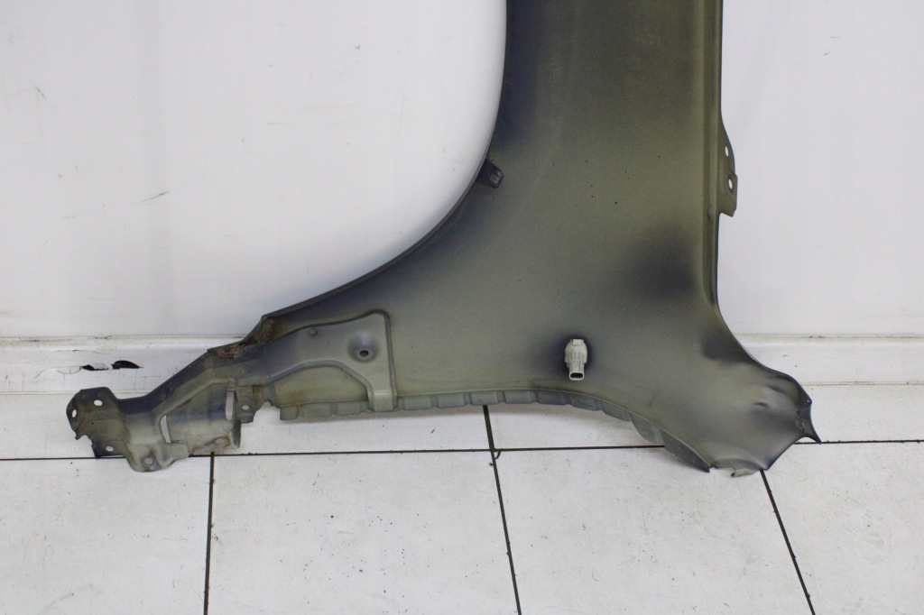 фото №5, Suzuki grand vitara ii 2 05r- крила правий перед передній z2u - код лакофарбового покриття