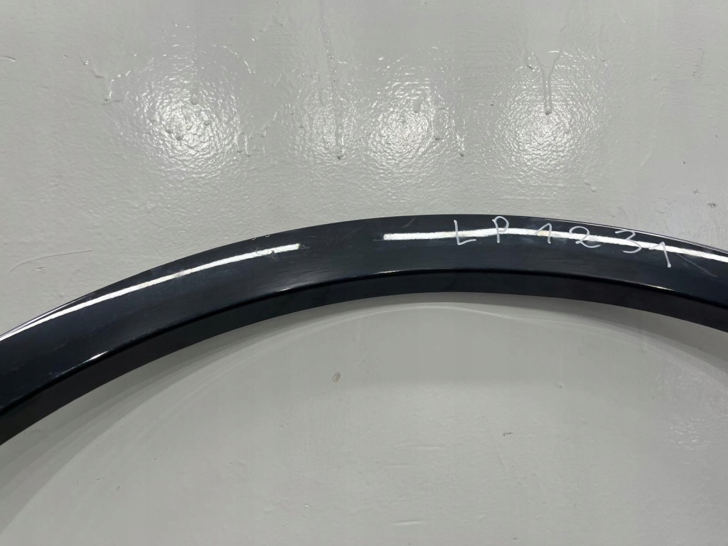 фото №9, Audi q5 80a ліва молдинг крила заднього задня 80a853817a