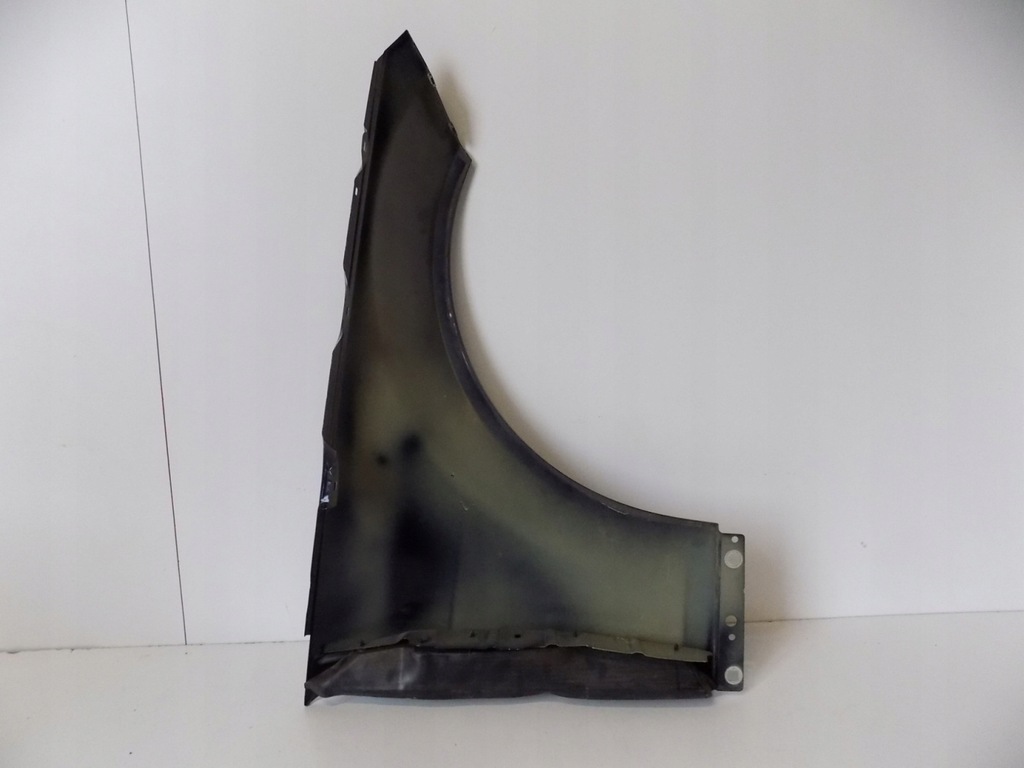 фото №11, Mercedes c klasa w204 крыло левый - 12136