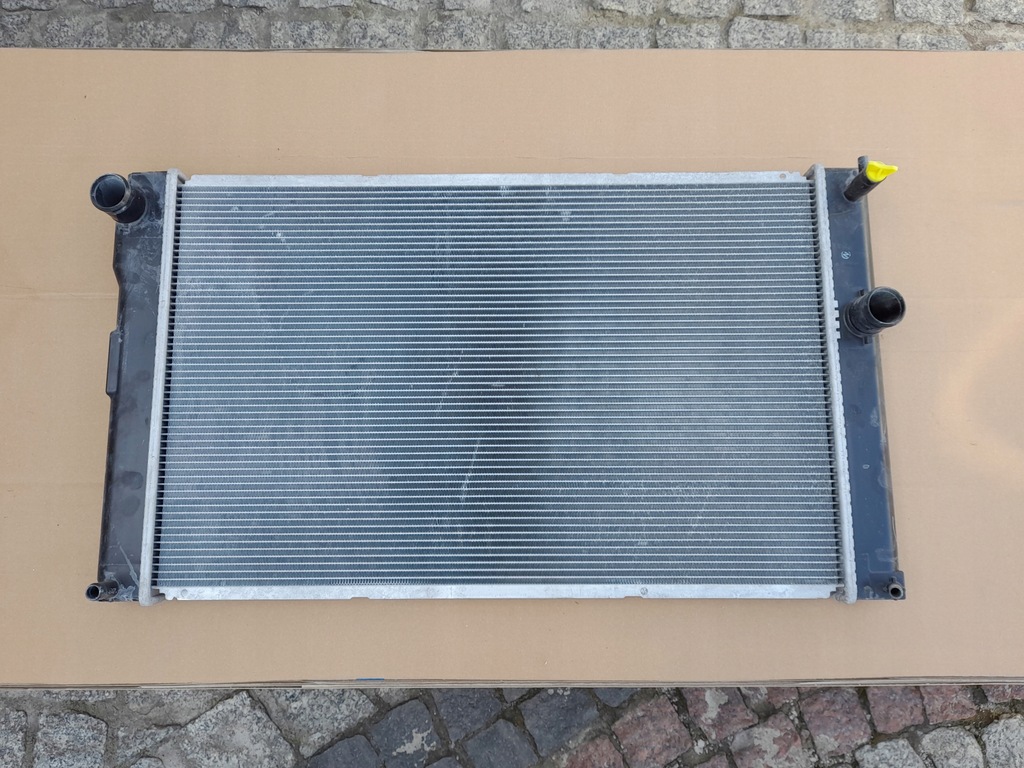 фото №1, Toyota prius 2009-2016 радіатор wody hybrid