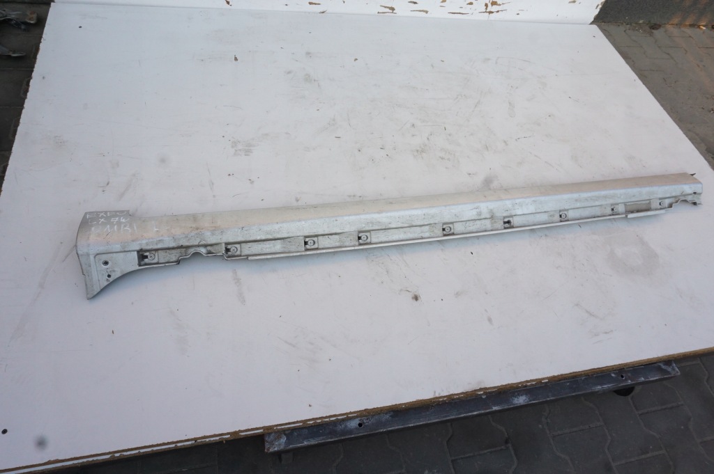 фото №1, Молдинг порог левая seat exeo kombi lx7w