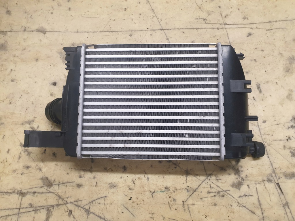фото №3, Радиатор интеркулер renault dacia duster clio 144965154r
