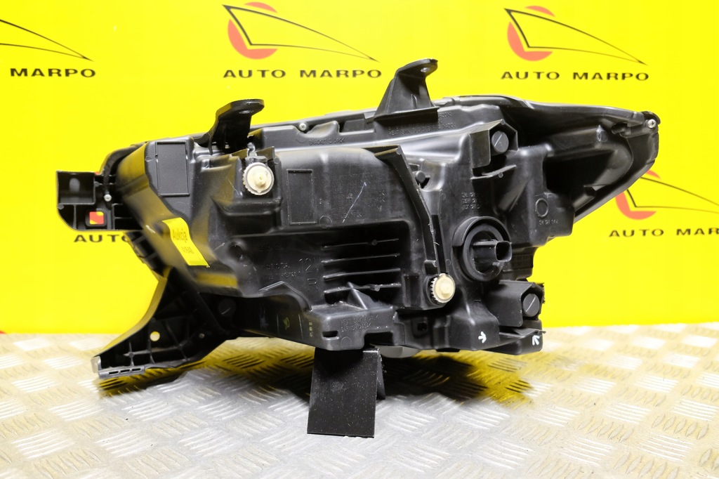 фото №9, Toyota tacoma lift 2020- фара лампа full led права usa