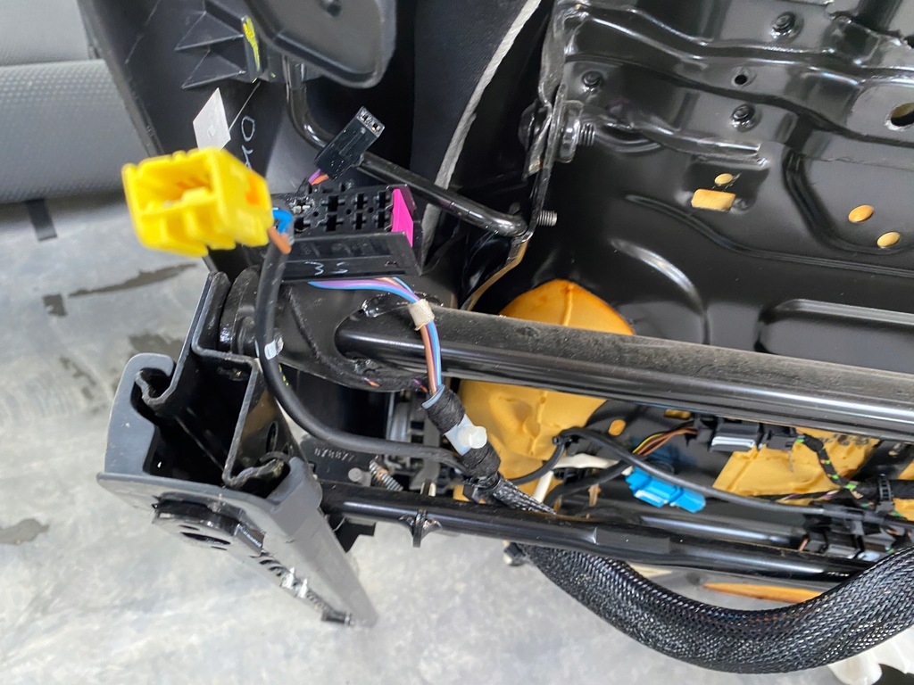 фото №9, Vw golf vi kombi сиденья заднее сиденье обшивки комплект