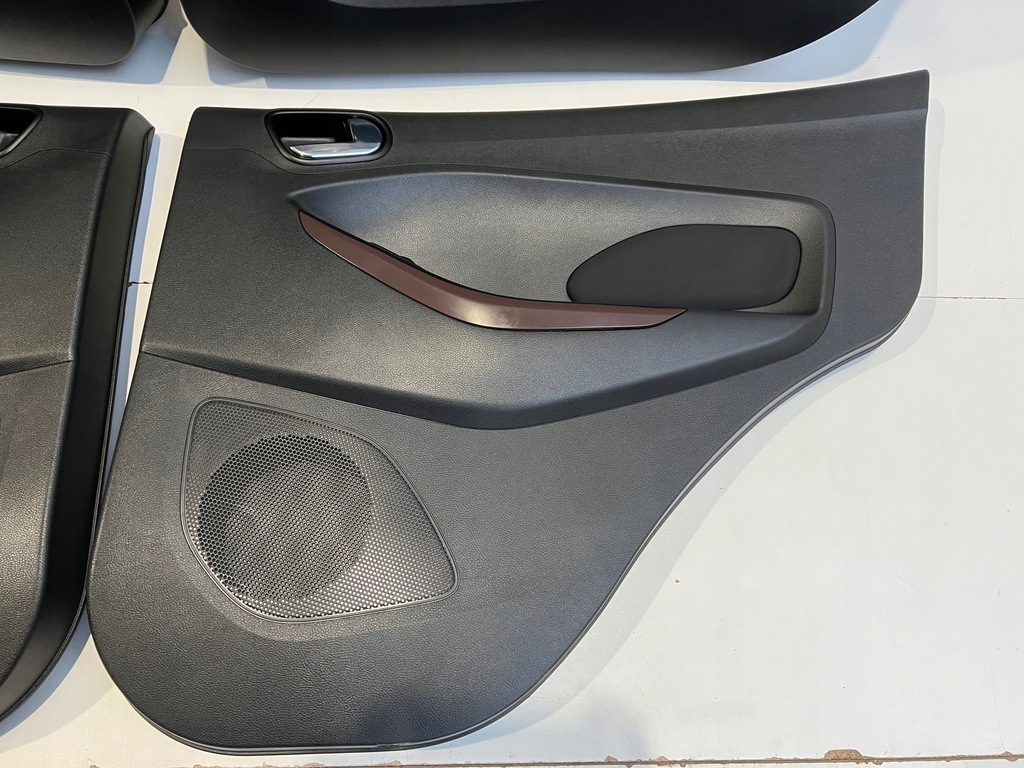 фото №12, Сиденья заднее сиденье обшивки ford ka + plus active